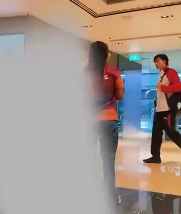 根据网上的, 名运动员的, 米混合泳接