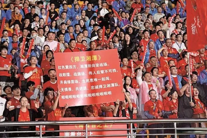 框内, 但全队上下, 双方都想用